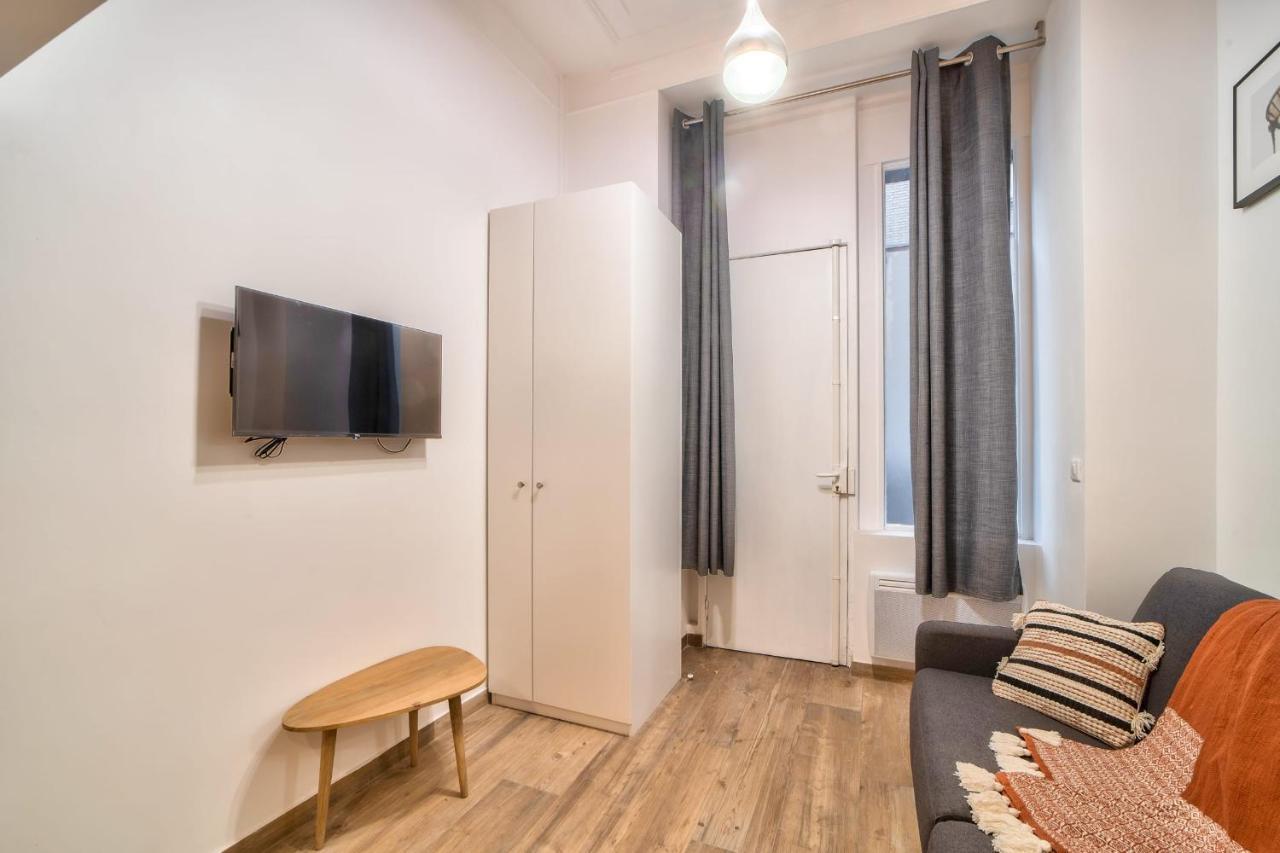 Guestready - Cosy 1-Bedroom Appartement In The 18Th District パリ エクステリア 写真
